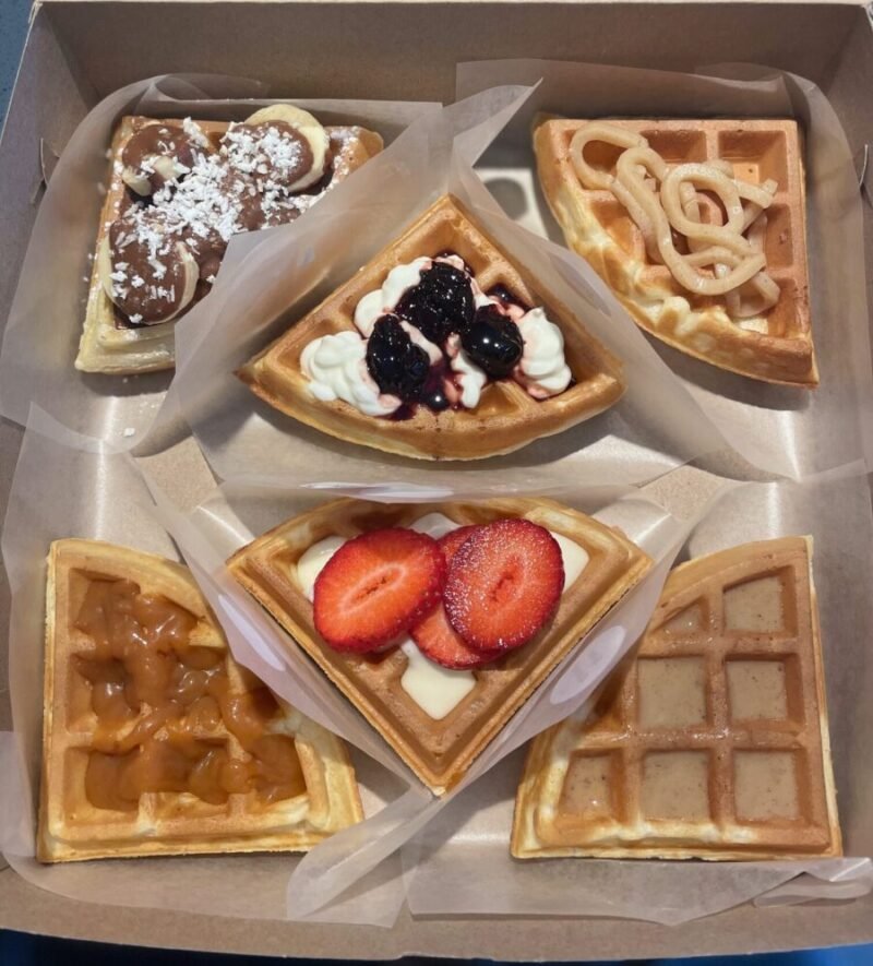 waffle box of 6 waffles